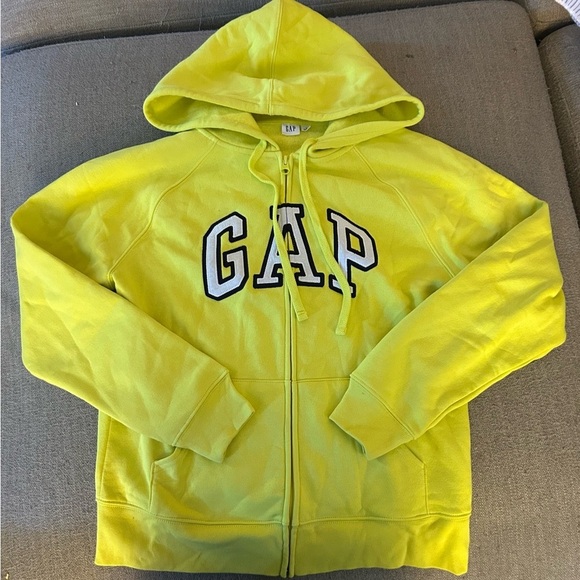GAP Yellow Zip-Up Jacket with Hood and Ribbed Cuffs - Picture 6 of 6